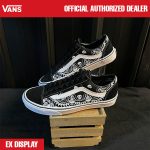 SEPATU SNEAKERS (EX DISPLAY) CASUAL PRIA WANITA HITAM ORIGINAL VNS OTW | X OLDSKOOL STYLE 36 BANDANA