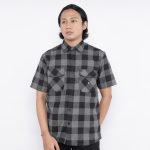 KEMEJA KATUN FLANNEL PRIA CASUAL SIMPLE LENGAN PENDEK HITAM ORIGINAL MATERNAL DISASTER | JACKTER