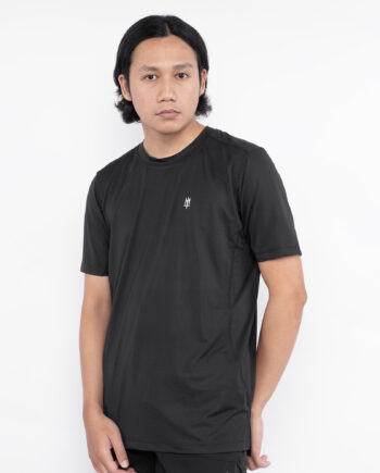 KAOS DRY FIT OLAHRAGA PRIA CASUAL SIMPLE LENGAN PENDEK HITAM ORIGINAL MATERNAL DISASTER | PORTACK