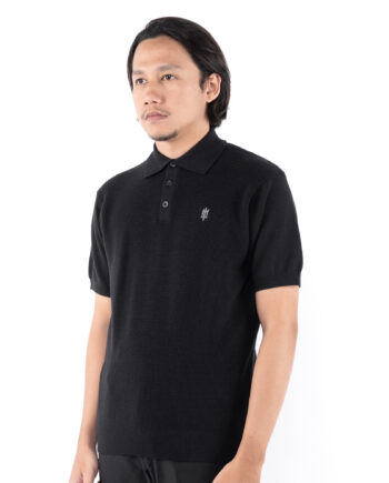 KAOS KERAH POLO SHIRT CASUAL PRIA LENGAN PENDEK HITAM ORIGINAL MATERNAL DISASTER | EMPERAR