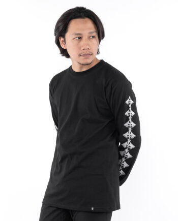 KAOS KATUN COMBED 20's CASUAL PRIA WANITA LENGAN PANJANG HITAM ORIGINAL MATERNAL | DETEKTO