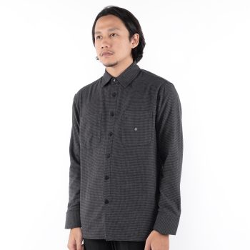 KEMEJA KATUN PRIA CASUAL SIMPLE POLOS LENGAN PANJANG HITAM ORIGINAL MATERNAL DISASTER | KERRT